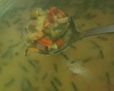 Foto langkah ke 4 dari resep Kuah lontong simpel.