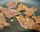 Foto del paso 6 de la receta: Ternera macerada en mostaza