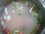 Sopa de capirotadas de queso derretido