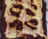 A picture of step 5 of Eggless Red velvet cream cheese brownies.
