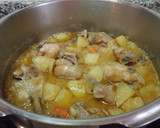 Foto del paso 2 de la receta: Pollo entero o muslitos asado en olla a presión
