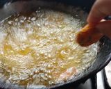A picture of step 5 of Poha ki tasty khasta tikki(easy and quick recipe) 😋😋😋.