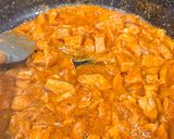 صورة لخطوة 2 من وصفة معكرونة بالدجاج والطماطم الكرزية🍅🍝