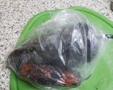 Foto del paso 3 de la receta: Pechuga de pollo rellena y asada