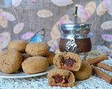 Foto del paso 4 de la receta: Galletas integrales de canela rellenas con dulce de membrillo🫢