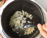 Foto del paso 2 de la receta: Guiso de invierno de col y calabaza con garbanzos en olla FussionCook FC7Smart