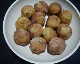 A picture of step 1 of Aloo paneer kofta curry.