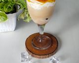 Foto langkah ke 3 dari resep 820. Es Kopi Caramel Mochaccino.