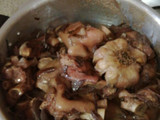 Manitas de cerdo en escabeche