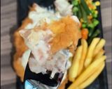 Foto langkah ke 10 dari resep Crispy Chicken Steak With Creamy Mushroom Sauce.