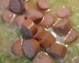 A picture of step 7 of Walnut Rice and Hotdogs.