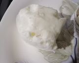 A picture of step 2 of Creamy cheese pasta in sauces.