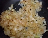 Foto del paso 3 de la receta: 🍳Tortilla de patata🥔 con cebolla caramelizada 🧅🍬 y queso de cabra🧀🐐