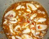 Foto langkah ke 3 dari resep Cumi Tumis Pedas Manis.