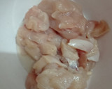 Foto langkah ke 1 dari resep Oseng buncis ayam wortel.