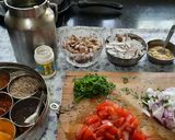 A picture of step 1 of Raw cashew spicy curry.
