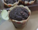 Foto langkah ke 7 dari resep Chocolate Custard Muffin-Tintin Rayner.