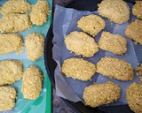 Foto del paso 3 de la receta: Nuggets / Bocaditos crujientes de pollo (sin tacc)