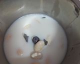 A picture of step 4 of Badam milk.