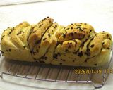 Pirított hagymás kenyérke recept fázis 4 fotója