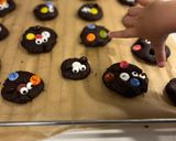 Foto del paso 5 de la receta: Monster Cookies de lacasitos para Halloween