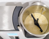 Foto del paso 4 de la receta: Magdalenas sin azúcar