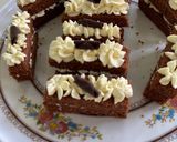 A picture of step 8 of Chocolate semolina mini cakes.