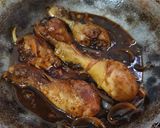 Foto langkah ke 4 dari resep Ayam Kecap Manis Pedas.