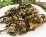 Foto langkah ke 5 dari resep Ikan kembung cabe ijo resep bedinde #parts 4#.