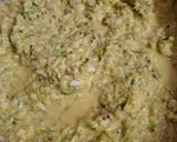 A picture of step 2 of Dudhi bhopala uttapam.