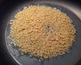 Foto del passaggio 7 della ricetta Fregola sarda fatta a mano con lupini in guazzetto