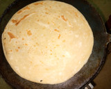 A picture of step 6 of Simple Chapatis.