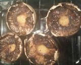 A picture of step 1 of Seafood portabello.
