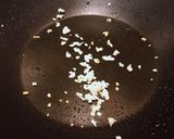 Hình bước làm 1 của món 🌱 Cải Thảo Xào Tương Hột (Vegan)