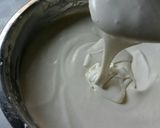 Foto langkah ke 2 dari resep Bolu Kukus Merekah.