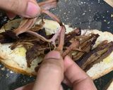 A picture of step 6 of Pulled beef sandwich.
