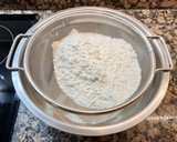 Foto del paso 3 de la receta: Pastel de plátano y manzana sin amasar