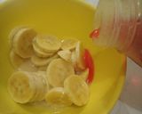 Foto langkah ke 3 dari resep Es pisang.