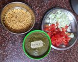 A picture of step 1 of Bhujia Bhel.