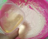 Foto langkah ke 6 dari resep Bolu Kukus Pisang Ambon Tanpa Telur, No Mixer, No Oven #Eggless.