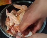 Foto langkah ke 2 dari resep Sayap Ayam Goreng.