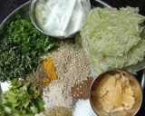 A picture of step 1 of Lauki Thepla.