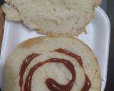 Foto del paso 4 de la receta: Sándwich🥯cremoso🧀🥛de zanahoria🥕y cebolla🧅🥐🧀