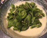 Une image de l'étape 9 de Gâteau kiwis noix de coco citron vert et fromage blanc en croûte tressée.