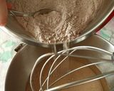 Foto del passaggio 9 della ricetta Torta all'arancia e cioccolato