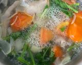 รูปขั้นตอนการทำที่ 5 ของ ซุปไก่ (ไม่ใส่มันฝรั่ง)