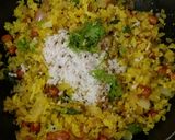 A picture of step 9 of Maharashtrian Kanda Poha.