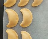 Foto del passaggio 6 della ricetta Lunette di frolla farcite