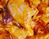 A picture of step 1 of Chicken Curry.