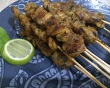 Foto langkah ke 5 dari resep Sate Kerang Bumbu Kuning.